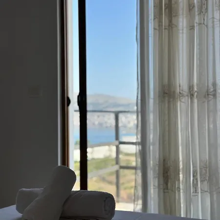 Berti * Sarandë