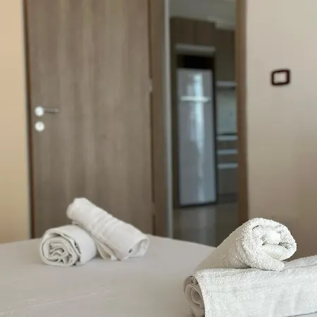 Berti * Sarandë