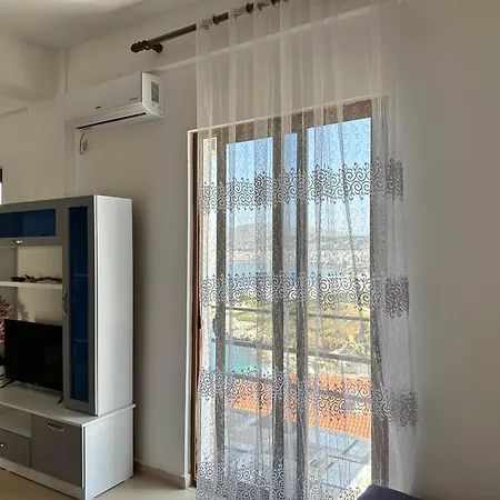 Berti * Sarandë